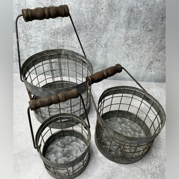 Kathy’s Primitves Wire Wood Handle Round Baskets Set/3 New Decor Rustic - Picture 1 of 6